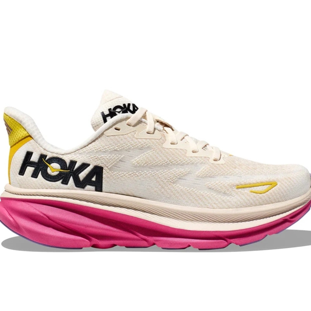 Hoka Women's Clifton 9 Running Shoes